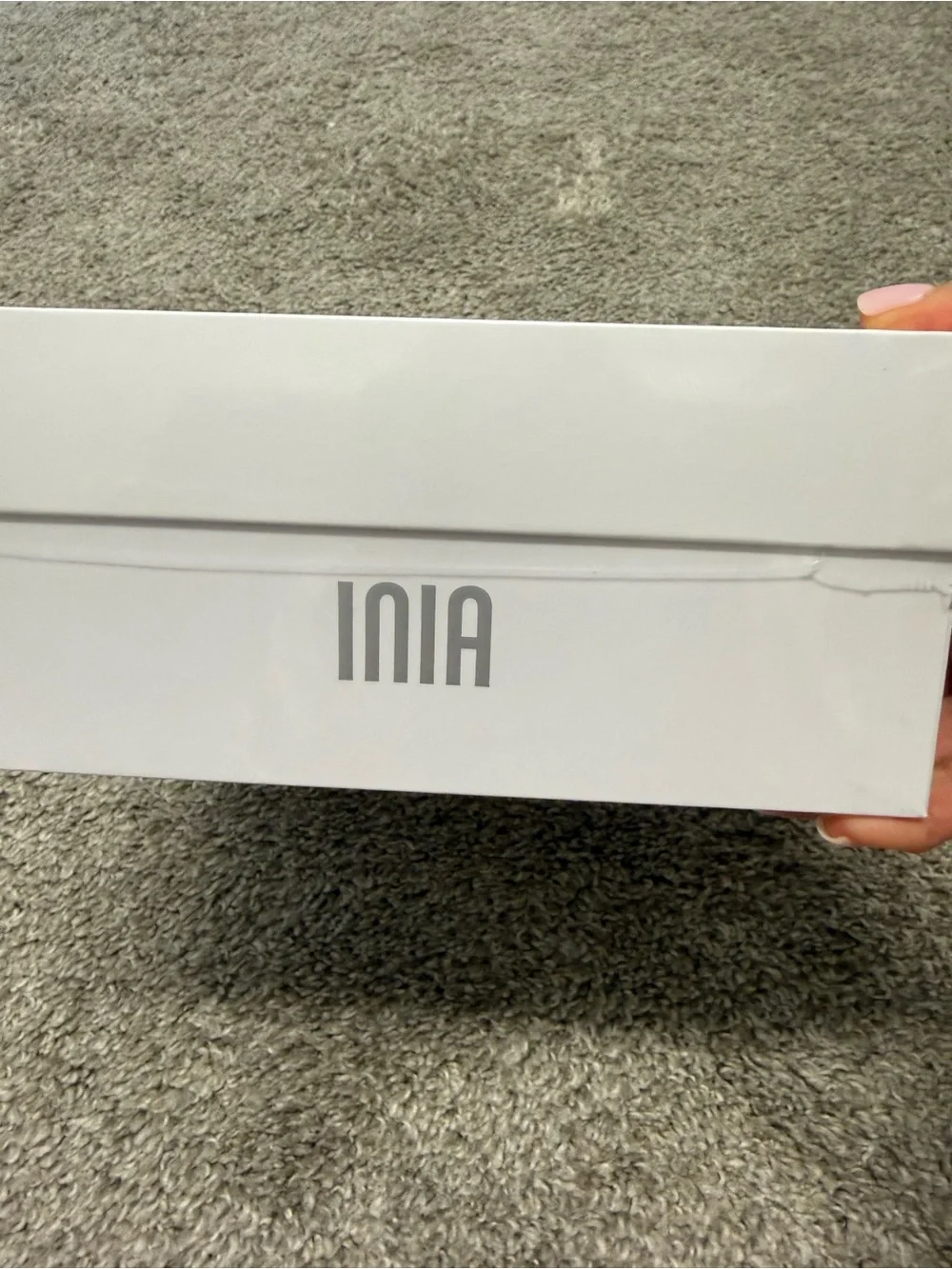 Inia LED Mask - Picture 2 of 5